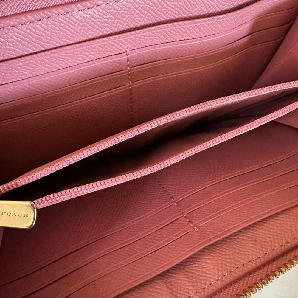 Coach Accordion Pink Leather Zip-Around Wallet - Picture 8 of 8